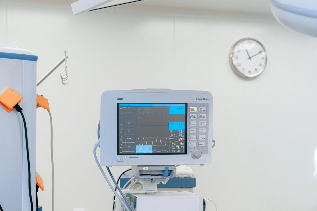 Explore how technology in nursing improves patient care with digital records, telehealth, robotics, and real-time monitoring for better outcomes.